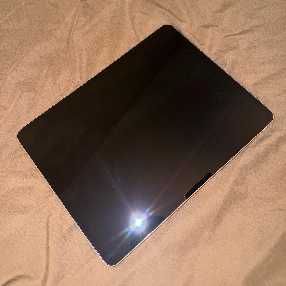iPad Air 13 inch 256 GB Cellular + WiFi